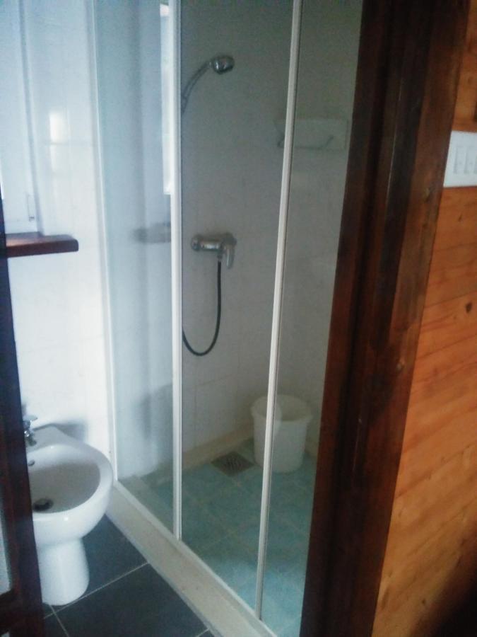 Apartments Pomjan Pogled Na Gore Екстер'єр фото